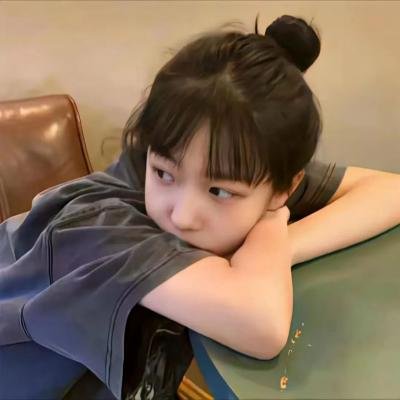 你好,我叫多蕾丝