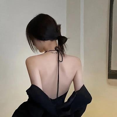 暴风雨中的母亲